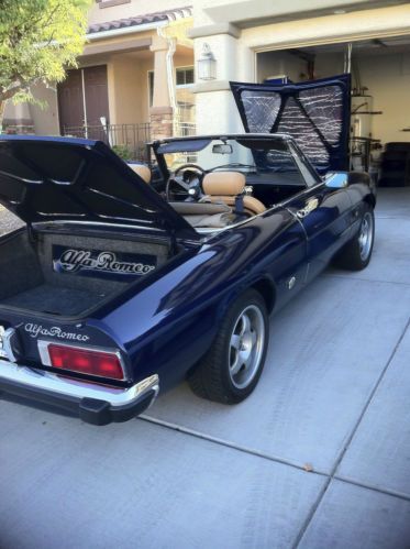 Vintage 1979 alfa romeo spider veloce