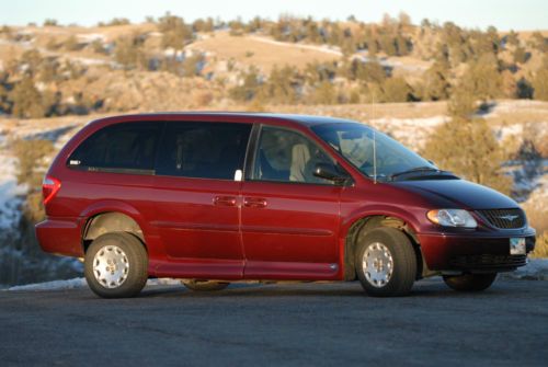 2002 chrysler town &amp; country wheelchair handicap van- wyoming owned!  81k miles