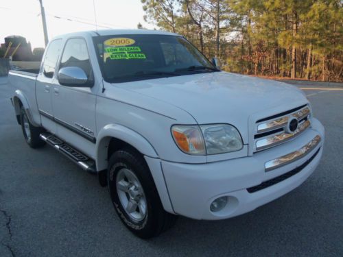 2005 toyota tundra sr5 extended cab pickup 4-door 4.7l