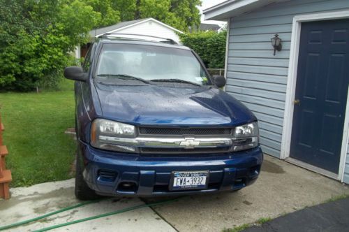 4 door ls, dark blue, very good condition, 4 wd