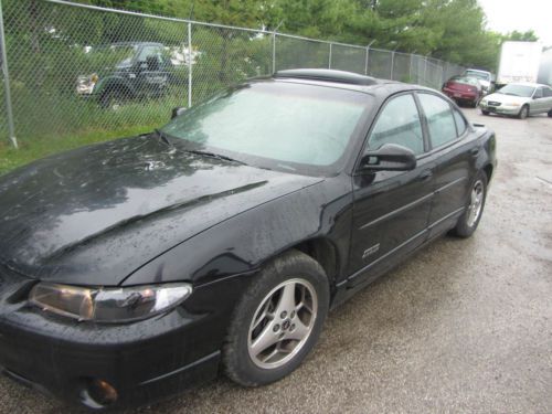 2002 pontiac grand prix gtp sedan 4-door 3.8l