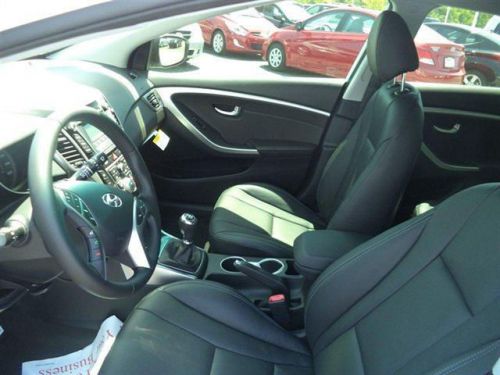 2014 hyundai elantra gt base