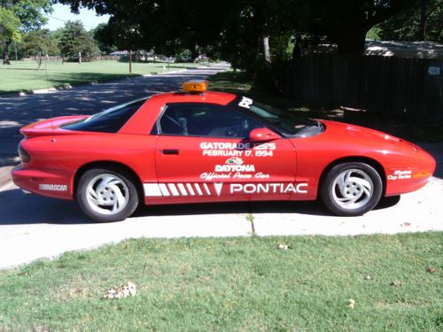 1994 pontiac firebird formula coupe 2-door 5.7l daytona 125&#039;s official pace car