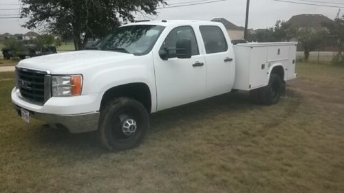 2008 gmc/chevy 3500 hd 4x4 6.6 lmm cheap!!!!!!