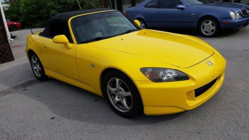 2005 honda s2000 base convertible 2-door 2.2l