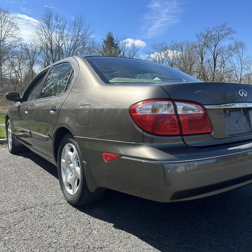 2001 infiniti i luxury low 64k miles 1 owner accident free!!