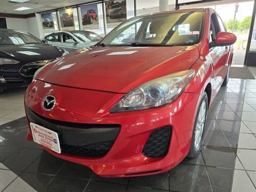 2013 mazda3 i touring  skyactiv 4dr hatchback