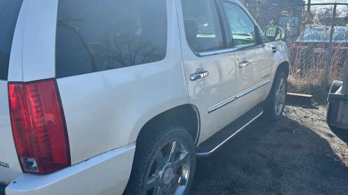 2008 cadillac escalade luxury