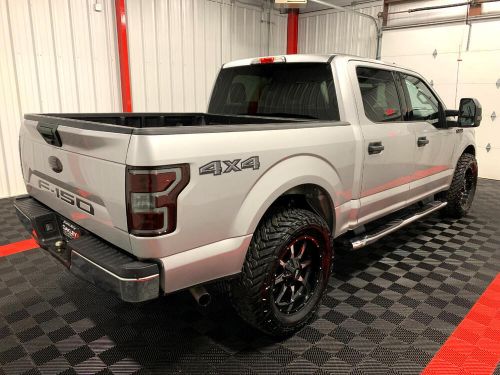 2019 ford f-150 xlt supercrew w/ moto metals 4x4