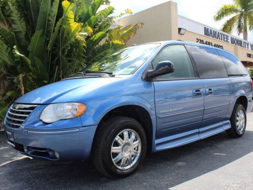 2007 chrysler town &amp; country limited wheelchair ramp handicap van braunability