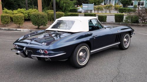 1966 chevrolet corvette roadster