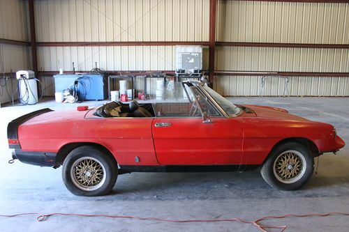 1985 alfa romeo spider