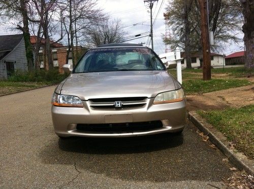 2000 honda accord ex sedan 4-door 3.0l