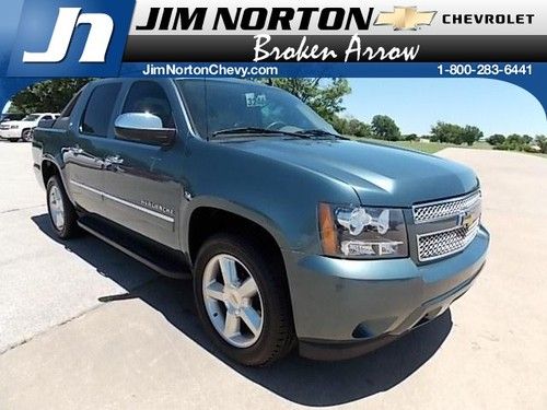 2010 chevrolet avalanche 1500 ltz