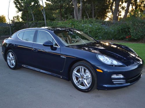 Panamera 4s, 1,650 miles, like new, 4.8 liter/400hp v-8, 1-owner, clean carfax