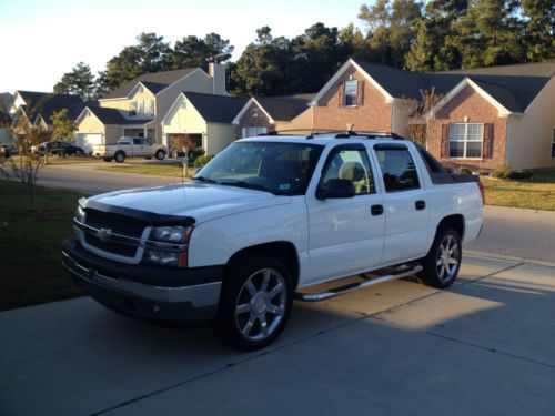 2005 chevrolet avalanche 1500 base crew cab pickup 4-door 5.3l