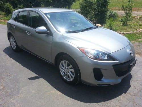 2012 mazda 3 i hatchback 4-door 2.0l skyactive