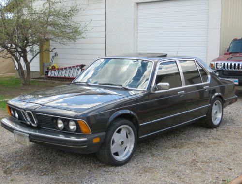 1981 bmw 733i base sedan 4-door