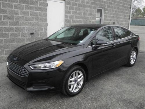 2013 ford fusion se