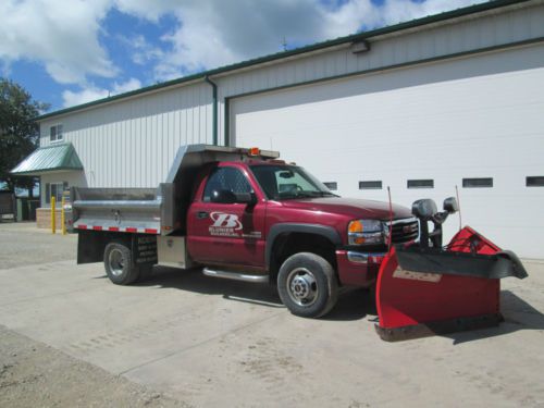 2005 gmc sierra 3500 stainless dump body w/ boss snowplow, salt spreader