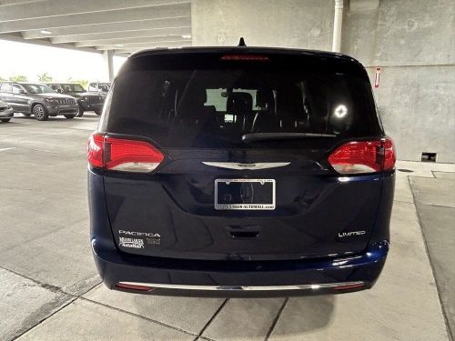 2020 chrysler pacifica limited