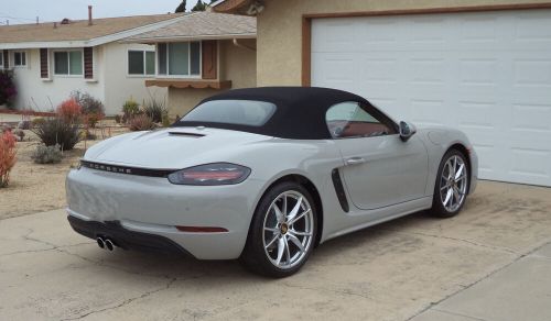 2021 porsche boxster