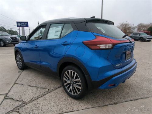 2024 nissan kicks sv