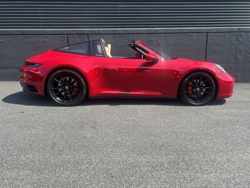 2021 porsche 911 targa 4s