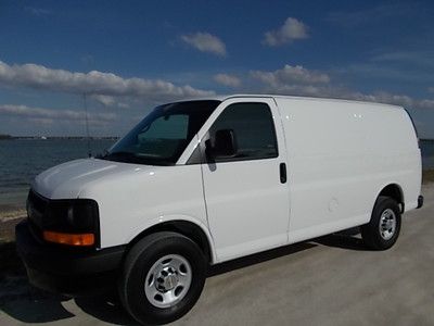 12 chev express 2500 cargo - warranty - above average auto check - no accidents