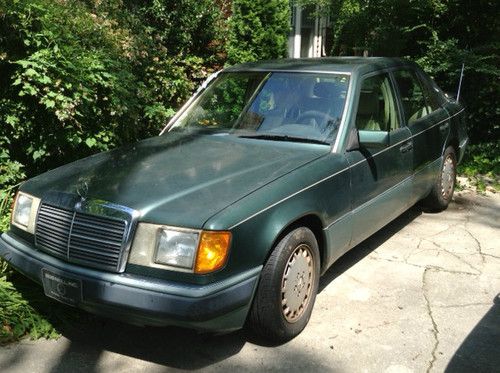 Mercedes benz 300e