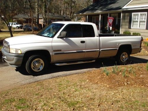 1998 dodge ram 2500 cummins diesel 12 valve low miles quad cab 2 wd clean