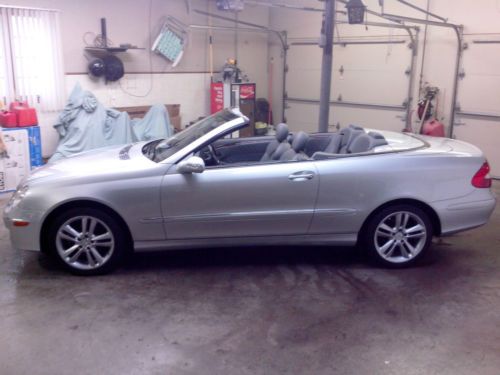 2007 mercedes-benz clk350 cabriolet