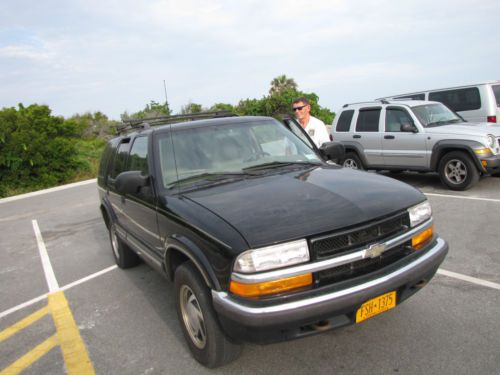 2000 chevrolet blazer ls 4x4 sport utility 4-door 4.3l