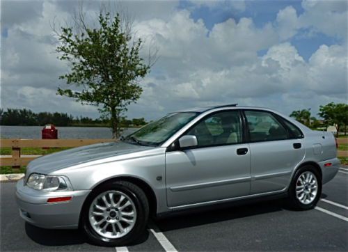 04 volvo s40! 1-owner! warranty! 64k miles! (s60) great on gas!!