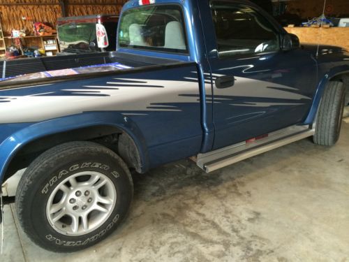 2004 dodge dakota slt plus standard cab pickup 2-door 4.7l very good condition