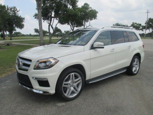 2013 mercedes benz gl550 4matic, 17k miles, excellent cond