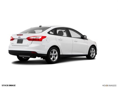 2014 ford focus se