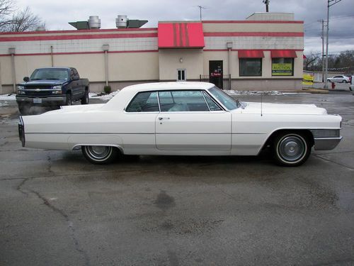 1965 cadillac coupe de ville