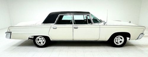 1965 chrysler imperial 4 door hardtop