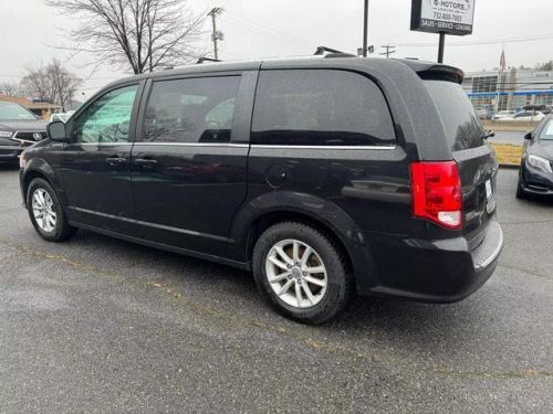 2019 dodge grand caravan passenger sxt minivan 4d