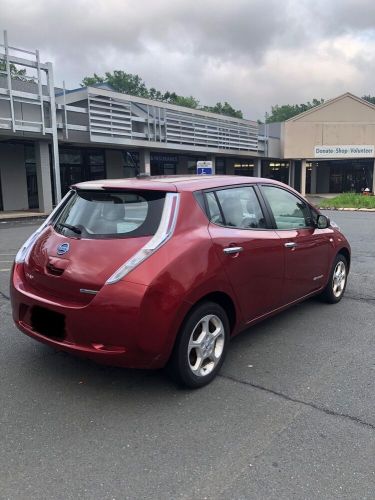 2012 nissan leaf sv