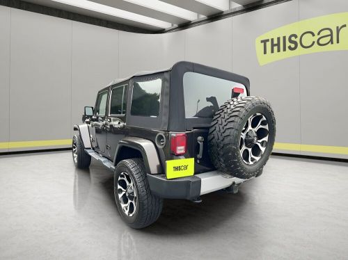 2013 jeep wrangler sahara