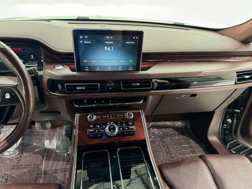 2020 lincoln aviator black label