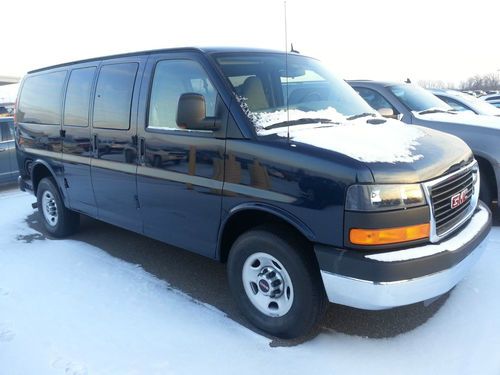 2012 gmc savana 2500 lt1 - 12 passenger van 4-door 6.0l 12 passenger blue