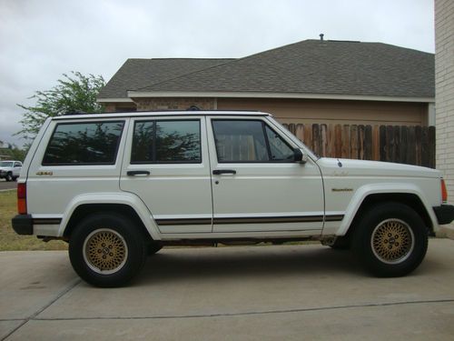 1989 jeep cherokee limited 4x4 4.0 litre in line six engine