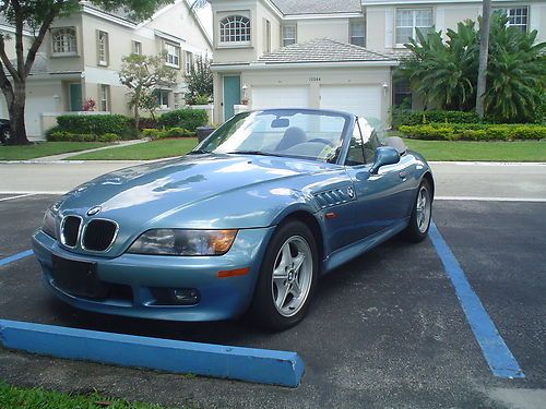 Bmw z3  florida car-garaged-no reserve-non smoker-runs 100% - very low miles