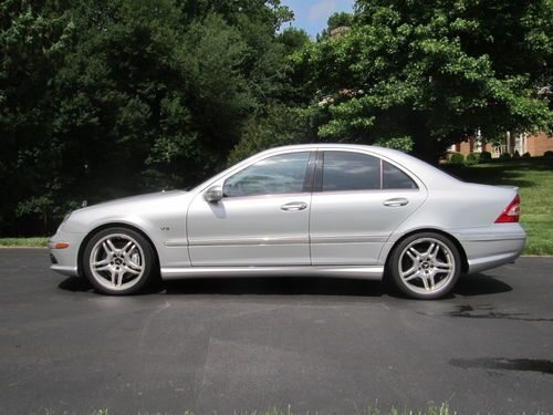 2005 mercedes-benz c55 amg automatic 4-door sedan