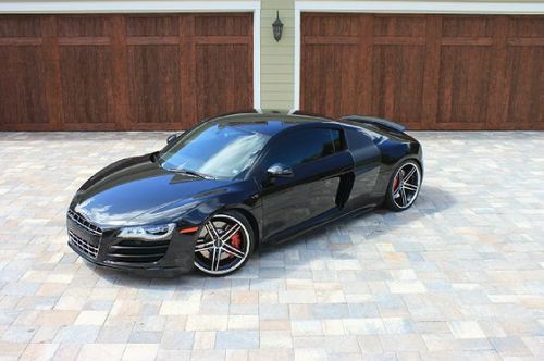 Custom 2011 audi r8