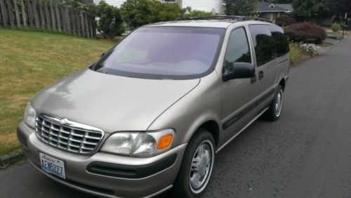 2000 chevy venture lt extended. 3rd row seats--8 passenger