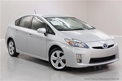 7-days *no reserve* &#039;10 prius v nav jbl sound xenon carfax warranty 51mpg